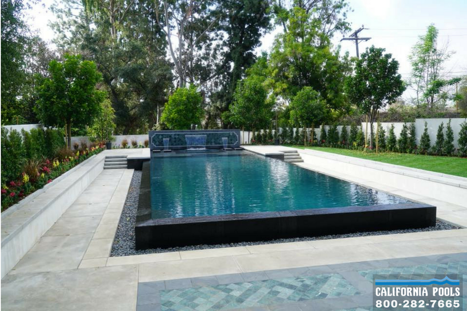 CaliforniaPools's tweet photo. A gorgeous #RimFlow #WaterFeature on this #CaliforniaPools #SwimmingPool is nothing less than spectacular!
#PoolKings on @DIYNetwork https://t.co/H5Pry0Kohr