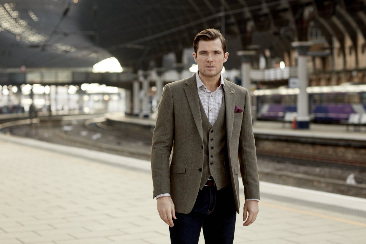 officialskopes's tweet photo. Our #Swilken #Jacket is perfect for all smart casual events &amp; days out! Find it online: https://t.co/z57MepJRL5 https://t.co/eBuJ1XBFbJ