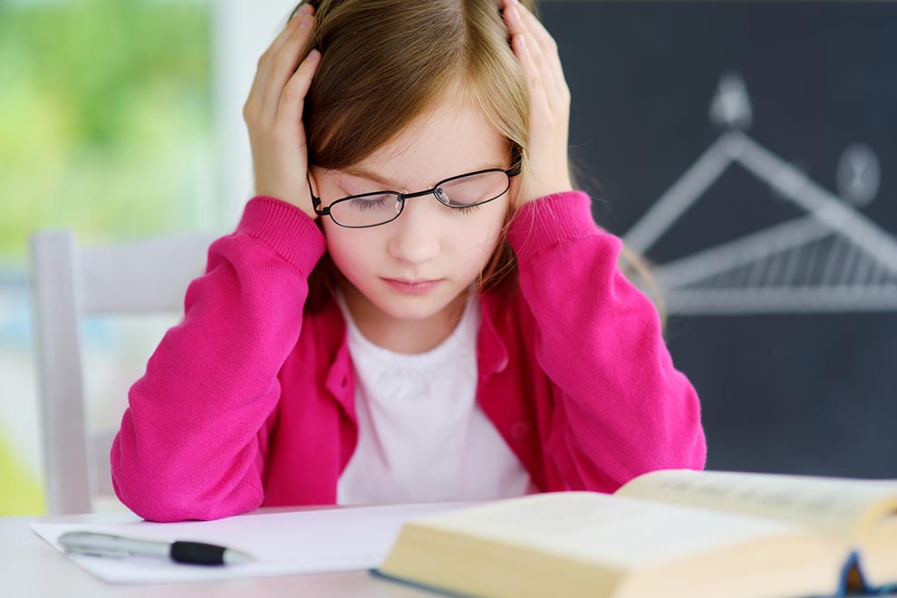 AllAboutVision's tweet photo. Parents: Do you think your child could have a learning-related vision problem? Find out the symptoms #ShareForSight https://t.co/zSIkHnxBZ4 https://t.co/EghdfdroJF
