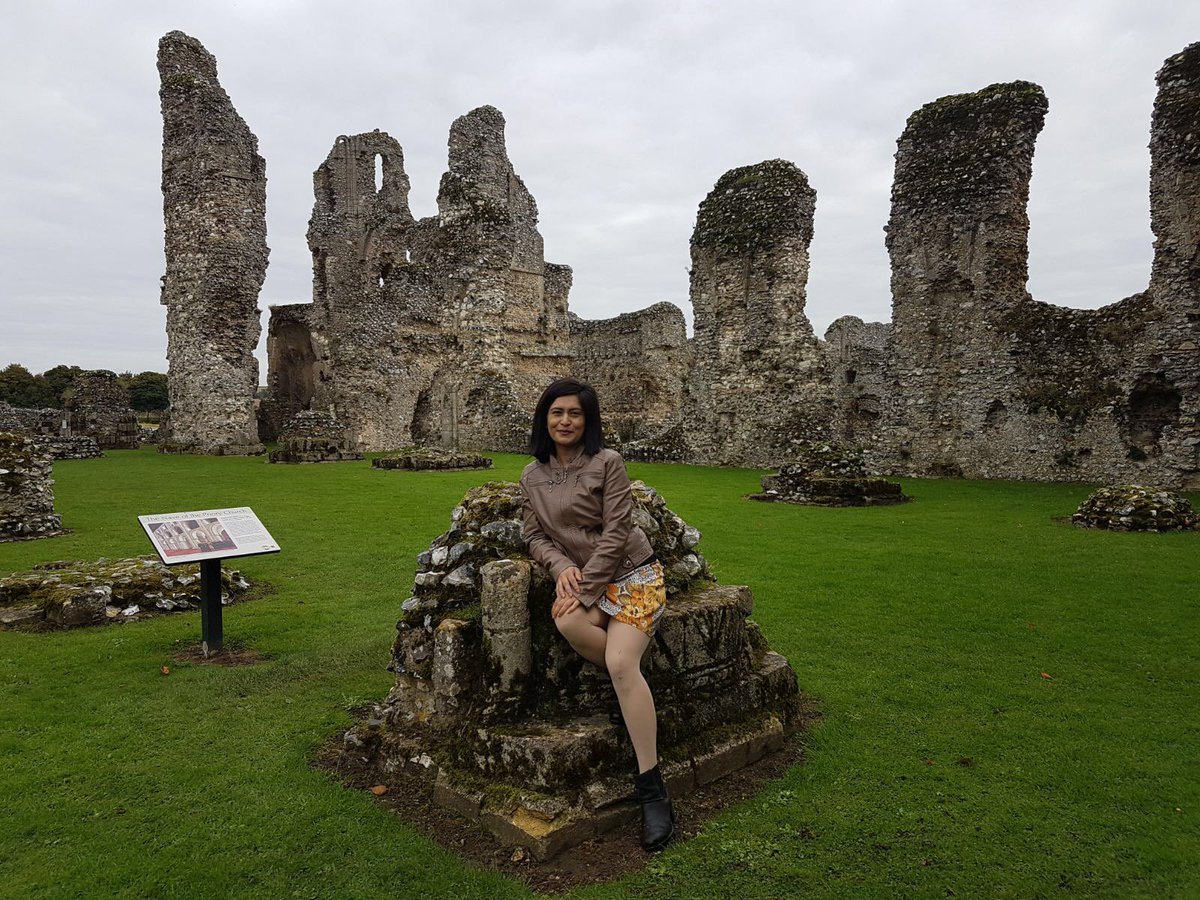 fascination with castles, kings and queens 👸 still remains #British #history #castleacrepriory