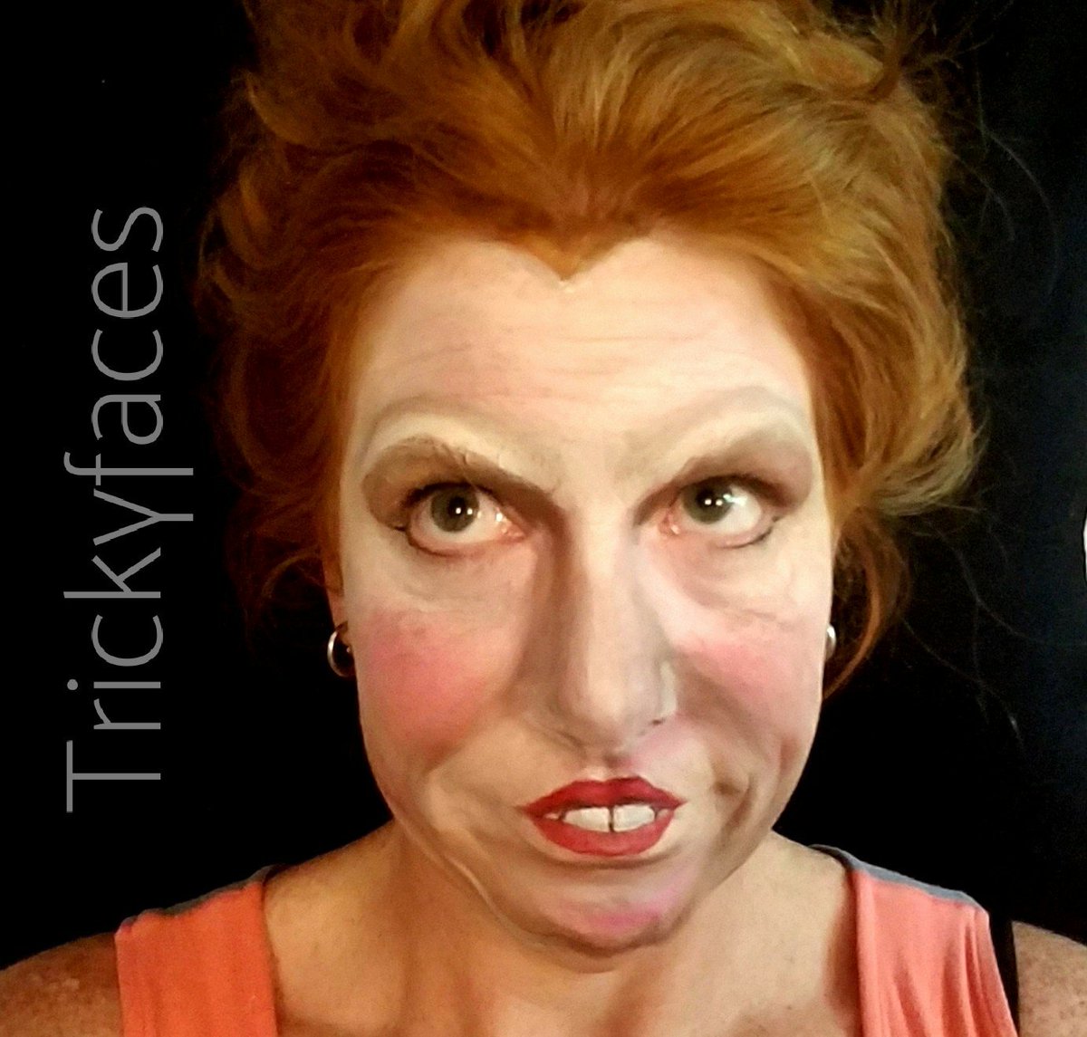 Trickyfaces's tweet image. Halloween witch, less is more. Hahaha! Hocus pocus! And I'm Winifred! 🤣😂🤣😂 #Trickyfaces #facepaint #hocuspocus #winifred #inspirationtopaint