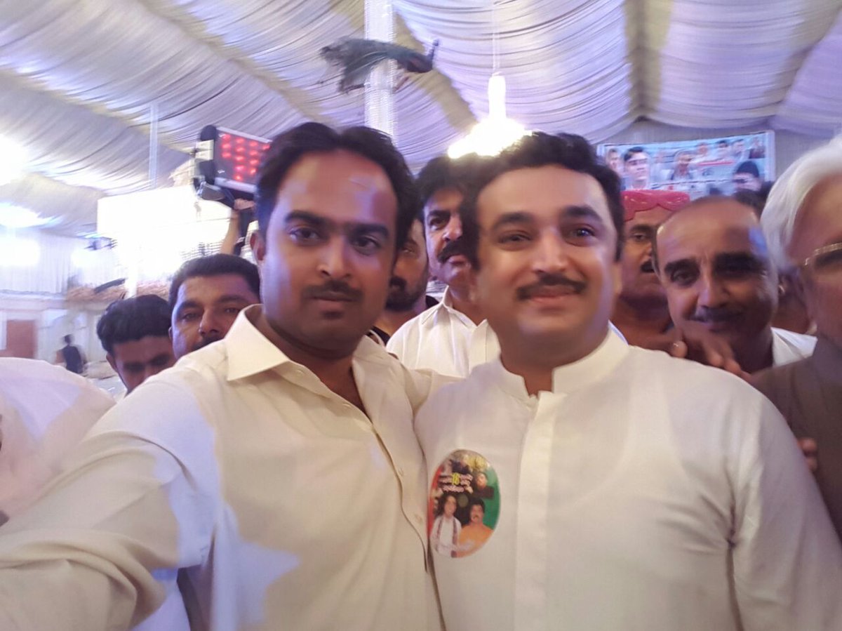 KhowajaShamsher's tweet photo. Minister#LG Mr. @jamkhanshoro addressing 2 Huge crowd on his call. #PPPPresident Sindh @NisarKhuhro_SME,party leadership/workrs@kashifshorop https://t.co/pohCAK9osa