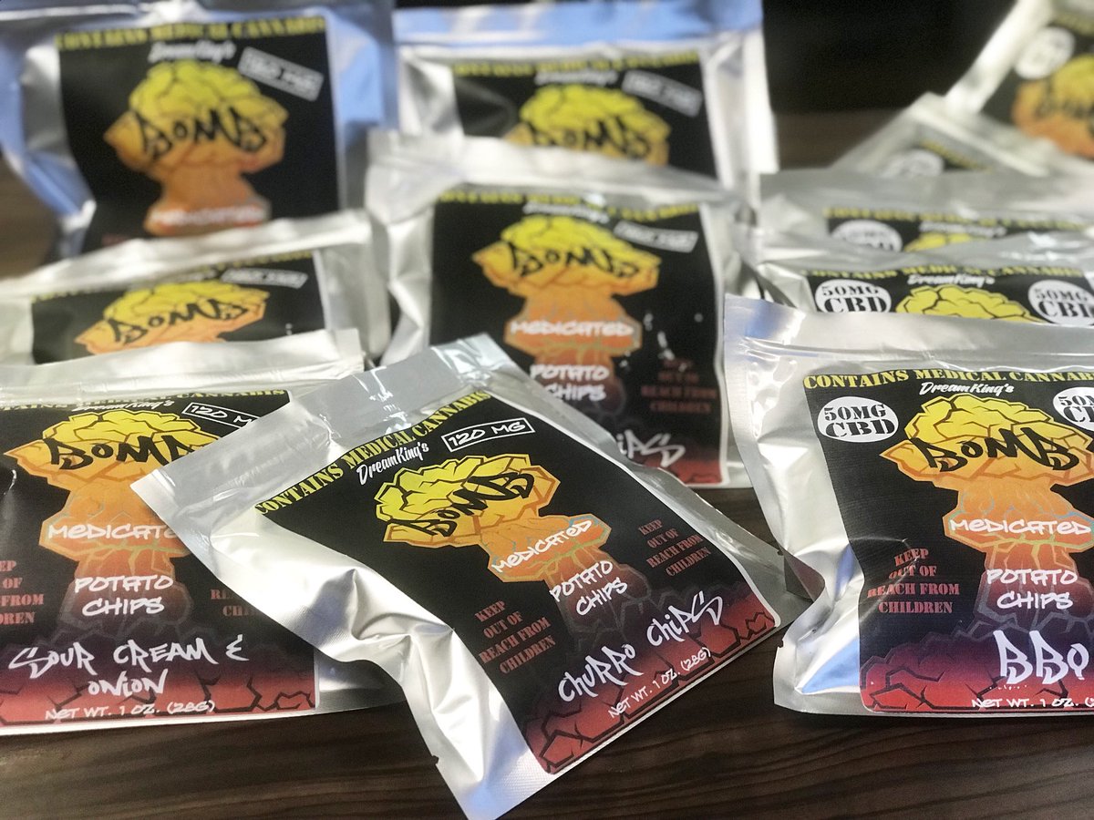 MedithriveSoCal's tweet photo. Some of your favorites are back with  different flavors to choose from. Thank you @bombchips ❤️ for these delicious snacks you provide. #teammedithrive #medithrivesocal #medithrivefamily #bombchips #cannabischips #cannabisdelivery #marijuana #cannabiscommunity https://t.co/fukYXgMZs8
