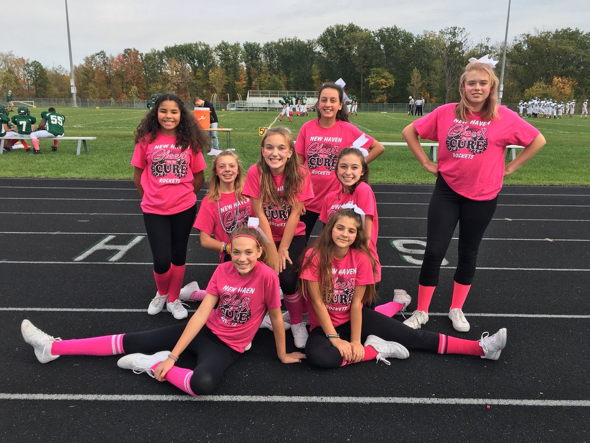 NewHavenCheer's tweet photo. All this CUTENESS ๐๐๐
Our Middle School Cheerleaders #pinkout #NHMS ๐ https://t.co/7aHv3SPjLc