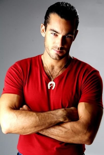 Kneel2Latimer's tweet photo. #TuesdayTreat for all the #C2Con patrons here at the hall today https://t.co/7l1fHiXZG3