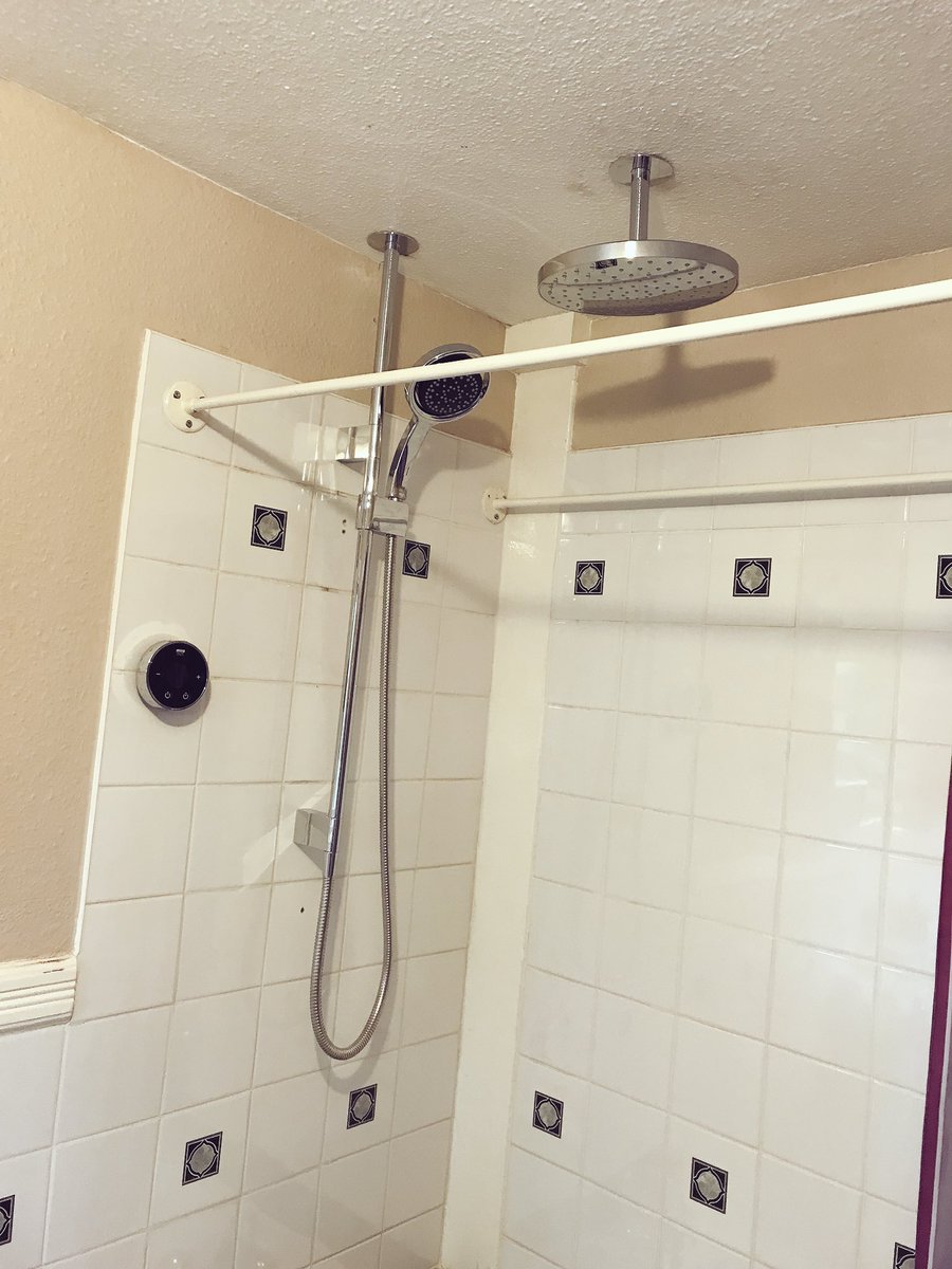 HarryAskham_'s tweet photo. Nice job today installing this Mira Platinum dual pumped shower. Turning a bath shower mixer that trickles into pure shower porn 😍👍🏻 https://t.co/Qxkm31wLcQ