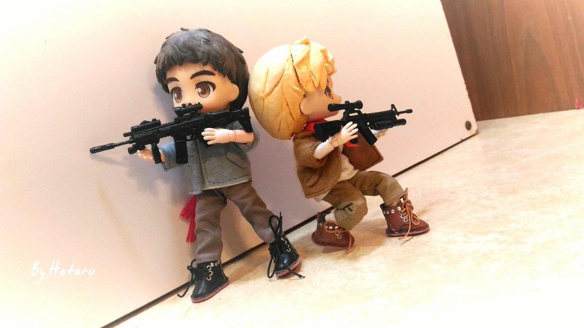 HotaruYing1125's tweet photo. @MazeRunnerWW @jamesdashner @MazeRunnerBooks @wesball Shooting my #Newt and #Thomas handmade dolls with new props. ️😊❤️ #Newtmas #MazeRunner #MyHandMade #MyOTP https://t.co/ZCv1L5sinB