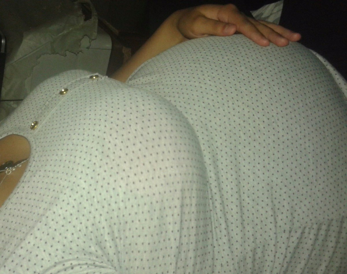 sofiabalestro's tweet photo. ♥Mi pancita crece muy rapido y mi bebé también♥ Tee amoo Hijo ♡ https://t.co/oQDbDWQHXd