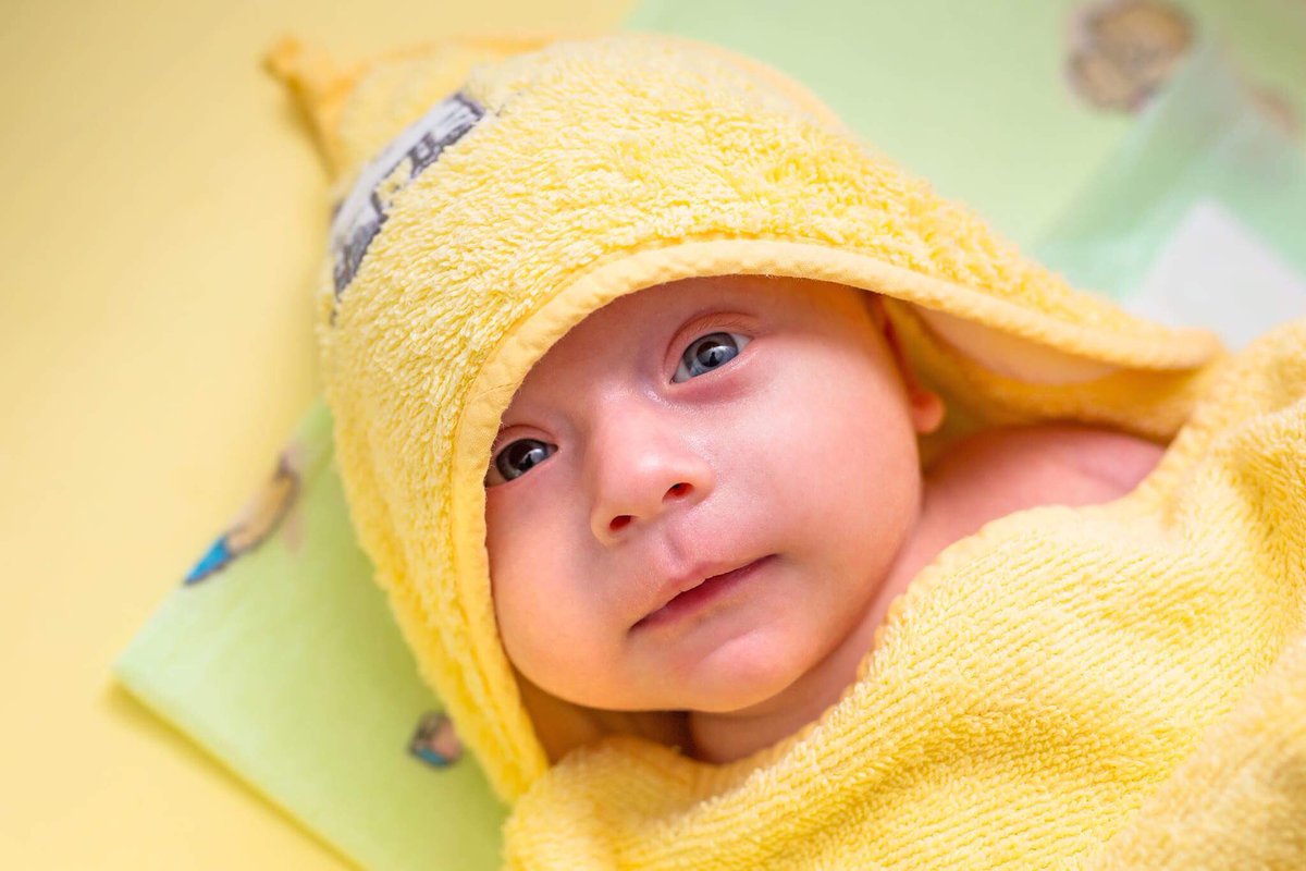 MerBaby_'s tweet image. Yellow Mer-Baby towel 😍 #merbaby #merbabyproducts #landandsea #shopmerbaby