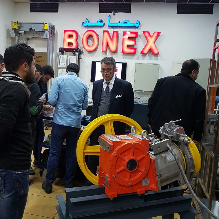 Alsanabelevator's tweet photo. #مصاعد#السنابل_الذهبية#الإيطالي_يكسب
 وكلاء لكبرى شركات صناعة المكائن وقطع الغيار وإكسسوارات المصاعد في العالم
#Bonex #TopGears
TEL66095978 https://t.co/TvivCGmyyP