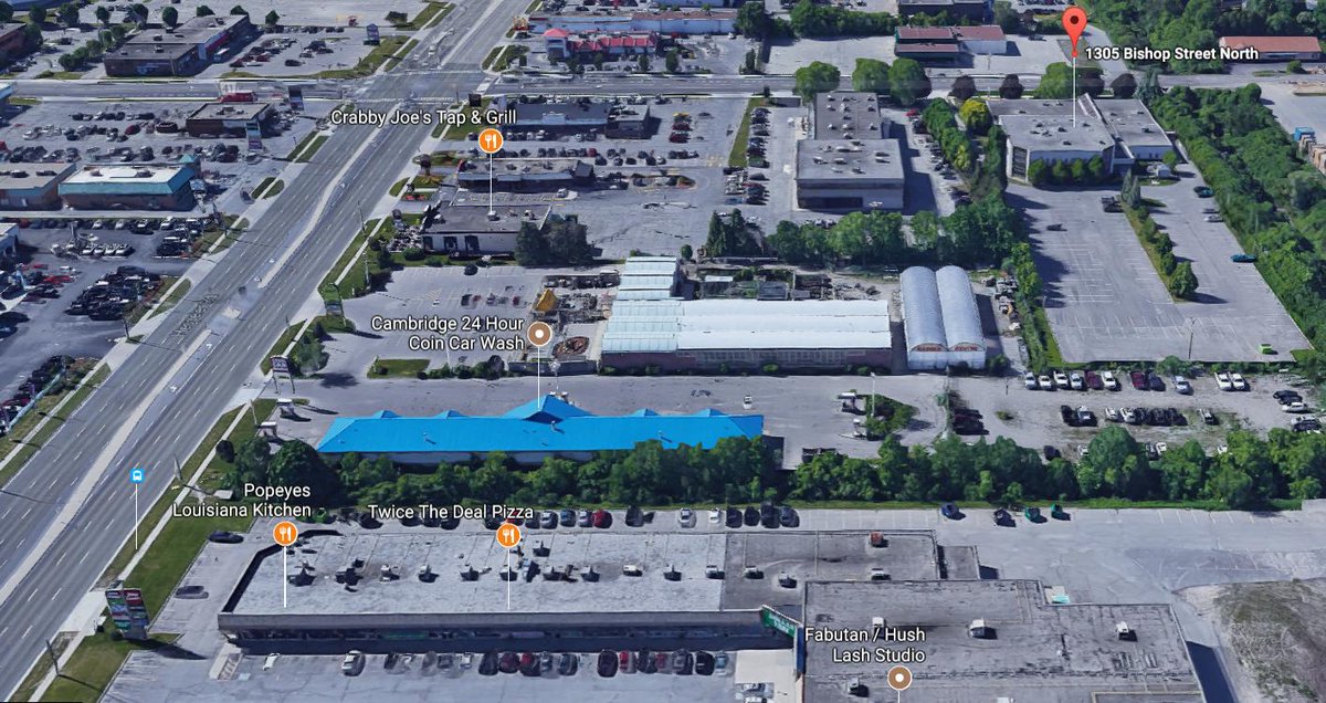 JustinTemplerSr's tweet photo. @CarolPatriot @AnnieMargrock @johnalexwood @gemthetwit Pretty on the outside, empty on the inside.
Q. How do you pick out an #IdealOrg in a photo.
A. It's the one with the empty parking lot 😂😂😂😂 https://t.co/pwWwcRFcTW
