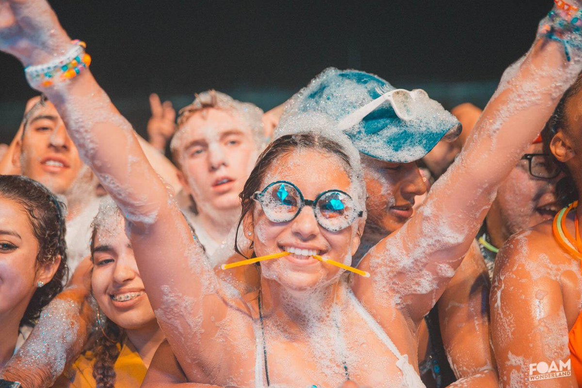 FoamWonderland's tweet photo. One last city this year to announce, and then weβre on to 2018! #Grateful #NewCityAlert β‘οΈ https://t.co/N2pOykyfPa