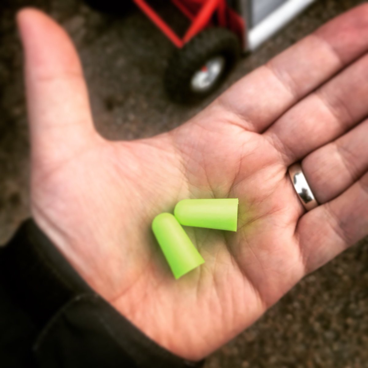 moviegoblin's tweet photo. Needed these today #KillingEve #Directing #fathand https://t.co/mYAZUHWfpo