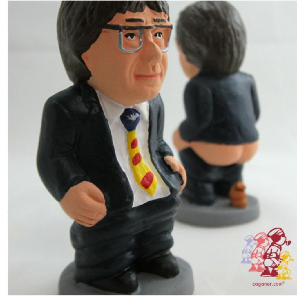 Anaaroso's tweet photo. Puigdemont caganer https://t.co/0VsAoJEMIj