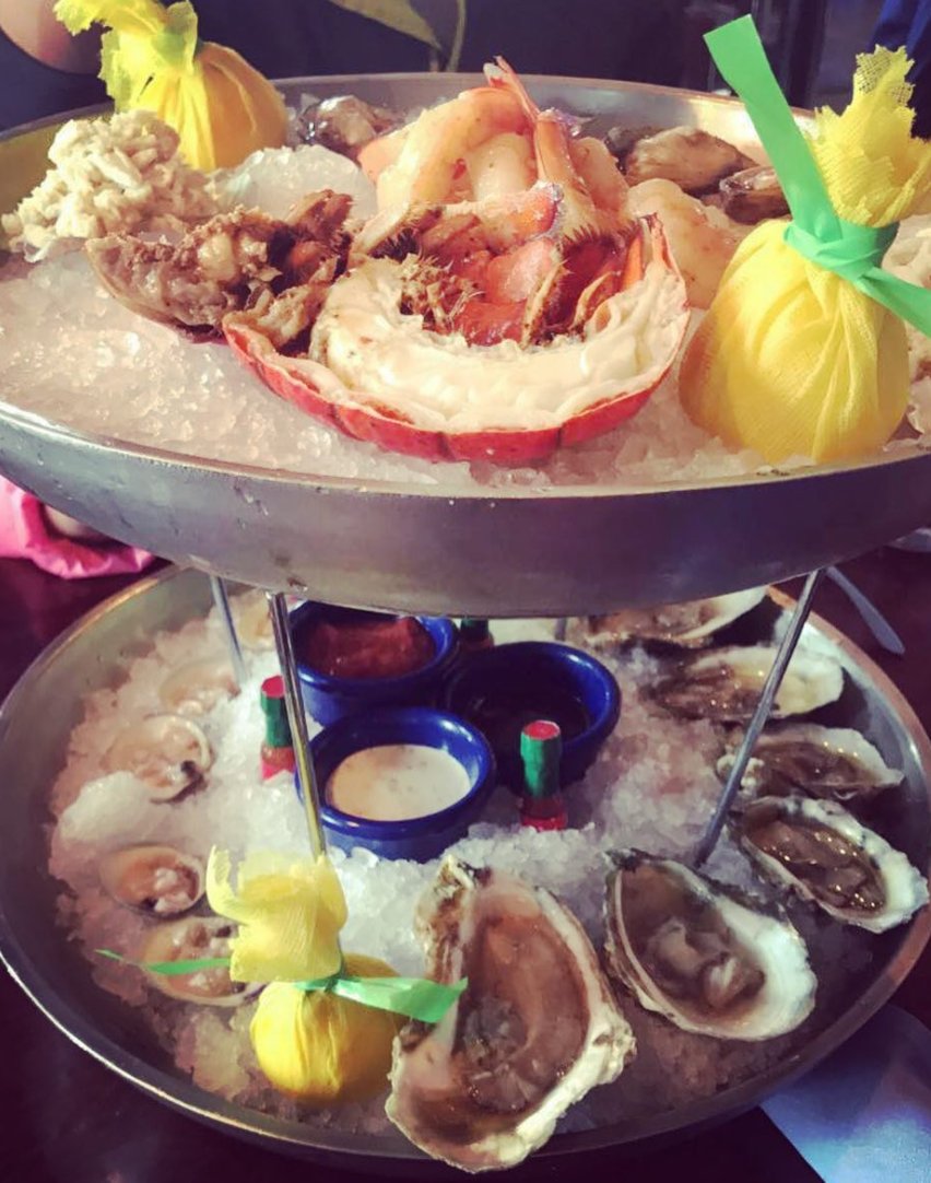 catch31's tweet image. Now that Restaurant Week is over, #TowerTuesdays is back! And so is our hunger... 
#Catch31 (📷: @kkong275)