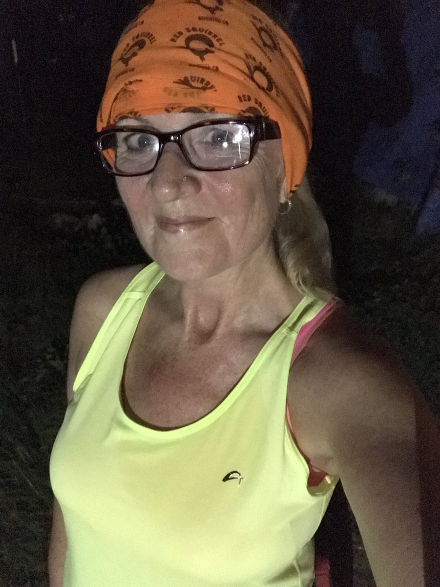 Lifeguard50's tweet photo. #HelloYellow #WorldMentalHealthDay #Redsquirrelrun #UKRunChat https://t.co/qHOMsOgMIP https://t.co/AqtIg6UxIL