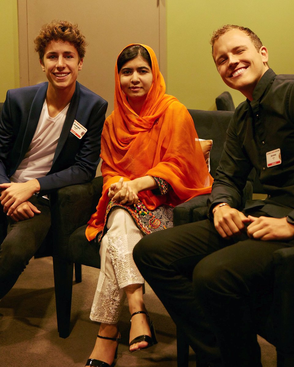 Juanpa Zurita On Twitter Congratulations Malala For Attending Your First Lecture Today In Oxford University You Are An Inspiration To Women Men And The World Https T Co 1hjts5filf