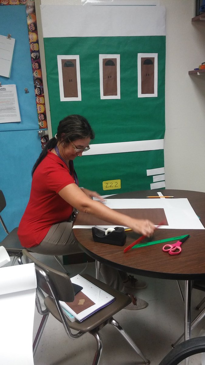 VLMuniz121's tweet photo. Almost ready! #HispanicHeritageMonth https://t.co/ujUyrggXNd