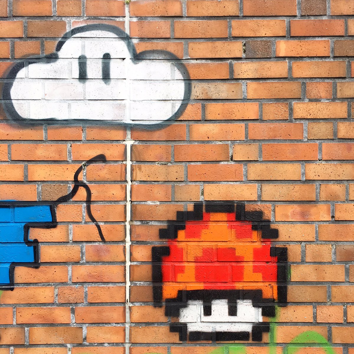 #SuperMario #Streetart, Rheydt. Meldet euch jetzt zum Instawalk an: 5.11. / instawalk@mg-anders-sehen.de. #mg_anders_sehen