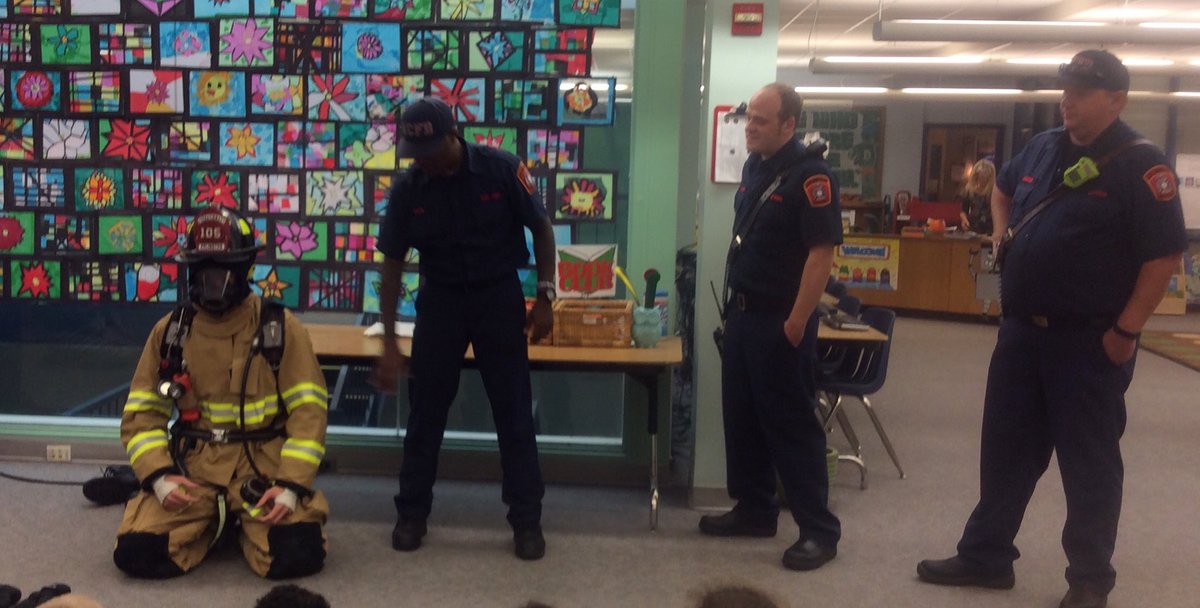 Fire Station #5 is all about fire safety. <a href="/ArlingtonVaFD/">Arlington Fire & EMS</a> @APSVolunteerStrong