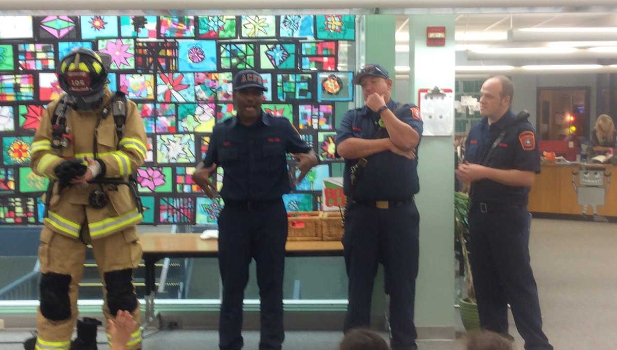 Fire Station #5 is all about fire safety <a href="/ArlingtonVaPD/">ArlingtonCountyPD</a> #APSVolunteerStrong