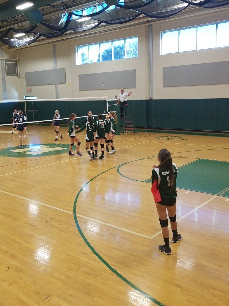 MustangsMTHS's tweet image. Frosh volleyball in action vs Chatham