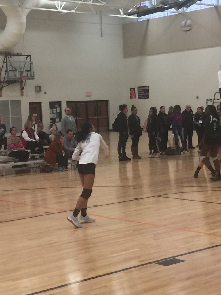 hopkinsvball's tweet photo. CeCe serves three in a row! Make that four! Way to go, B Squad! #makethatsix #royalsvb https://t.co/K9OLa7IOo0