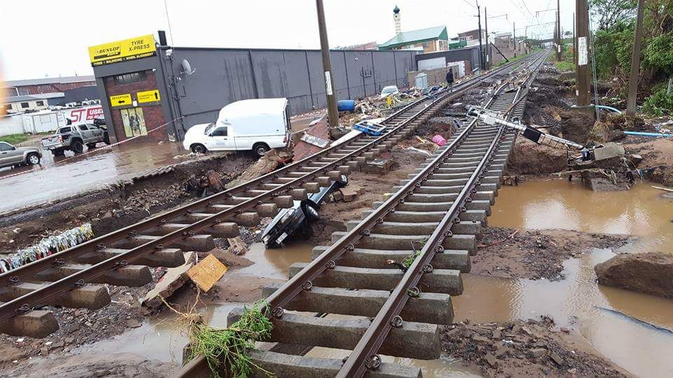 PRASA_Group's tweet photo. BREAKING NEWS @metrorailknz preliminary investigation shows extensive damage to infrastructure with no service for atleast four to five days https://t.co/84G2ThygKE