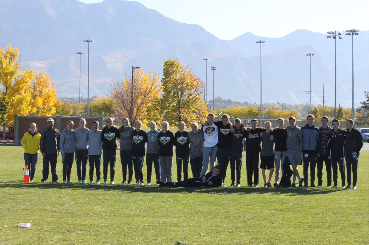 JuabXC's tweet photo. Girls took 1st in Region!! Boys had individual state qualifiers! PRs all around again. State is on Oct. 18th!! #gojuab #takestate https://t.co/zp4t1UeWzr