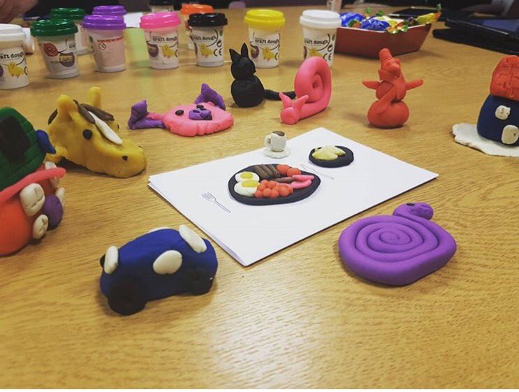 We've been making mindful play doh sculptures at our Feeling Well event today @SARHomes #WorldMentalHealthDay17 #YourWellbeing <a href="/Paycare/">Paycare for Business</a>