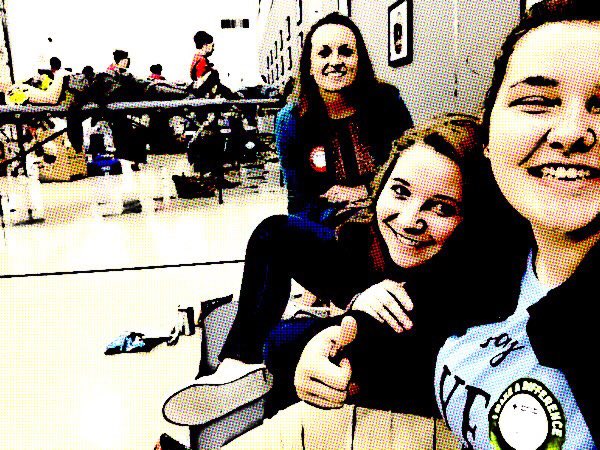 courtneyhnewton's tweet photo. @flyndefy #WeFlyCloser #GeneralsCare Unite for a common cause at the TNHS Blood Drive for RUSH https://t.co/U1OvkGz5M6