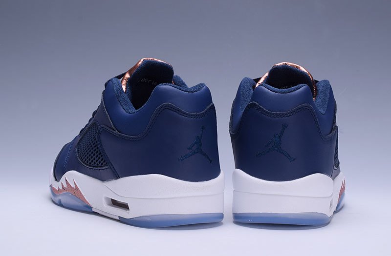 editor55's tweet image. AIR JORDAN 5 BLUE
Oferta desde €65.90
+CUPON DE DESCUENTO  3 EUROS : Des3off
Offer only €65.90
bit.ly/2xxtmut
