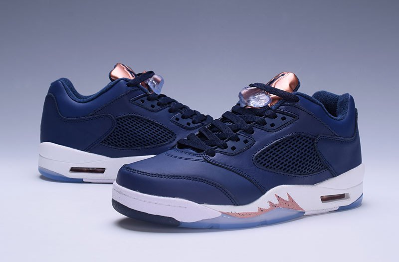 editor55's tweet image. AIR JORDAN 5 BLUE
Oferta desde €65.90
+CUPON DE DESCUENTO  3 EUROS : Des3off
Offer only €65.90
bit.ly/2xxtmut
