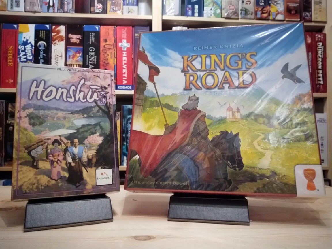 mottinator's tweet photo. #tuesdaytable #1: Today with #kingsroad by @GrailGames (not for me) and the great trick taking + city builder #honshu by @Lautapelitfi. https://t.co/UHzhEspxyQ