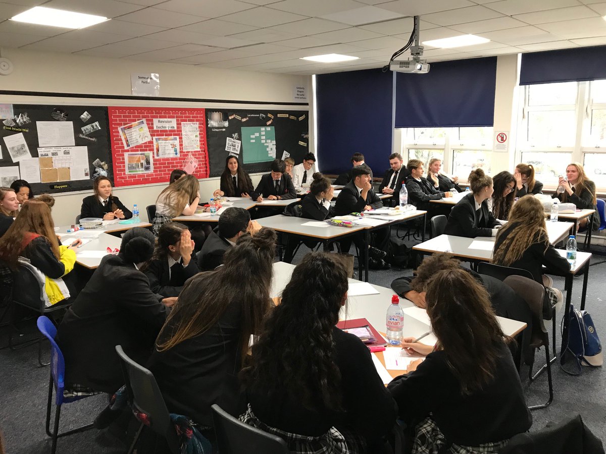 Chace_History's tweet photo. Great atmosphere today as Year 11 Historians sink their teeth into assessing the changes in Crime and Punishment.  #Chaceworkinglunch https://t.co/ZuA5ekqkdN