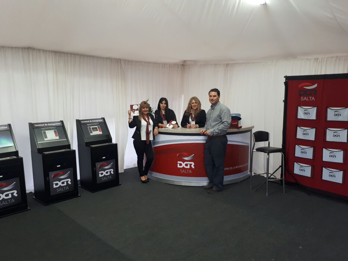 dgrsalta's tweet photo. #FERINOA2017 Acercamos nuestros servicios a los contribuyentes! Te esperamos en nuestro stand para asesorarte! https://t.co/UHd8LzGPN8