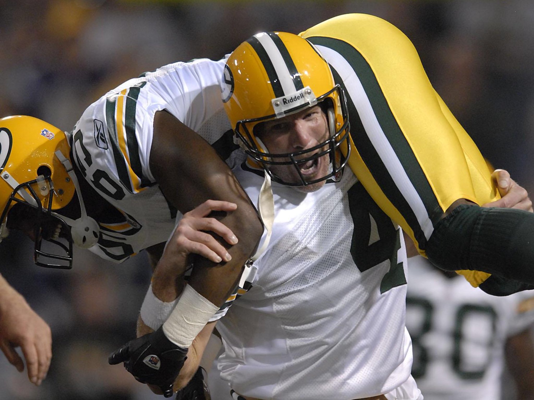 Happy birthday to legend Brett Favre!   