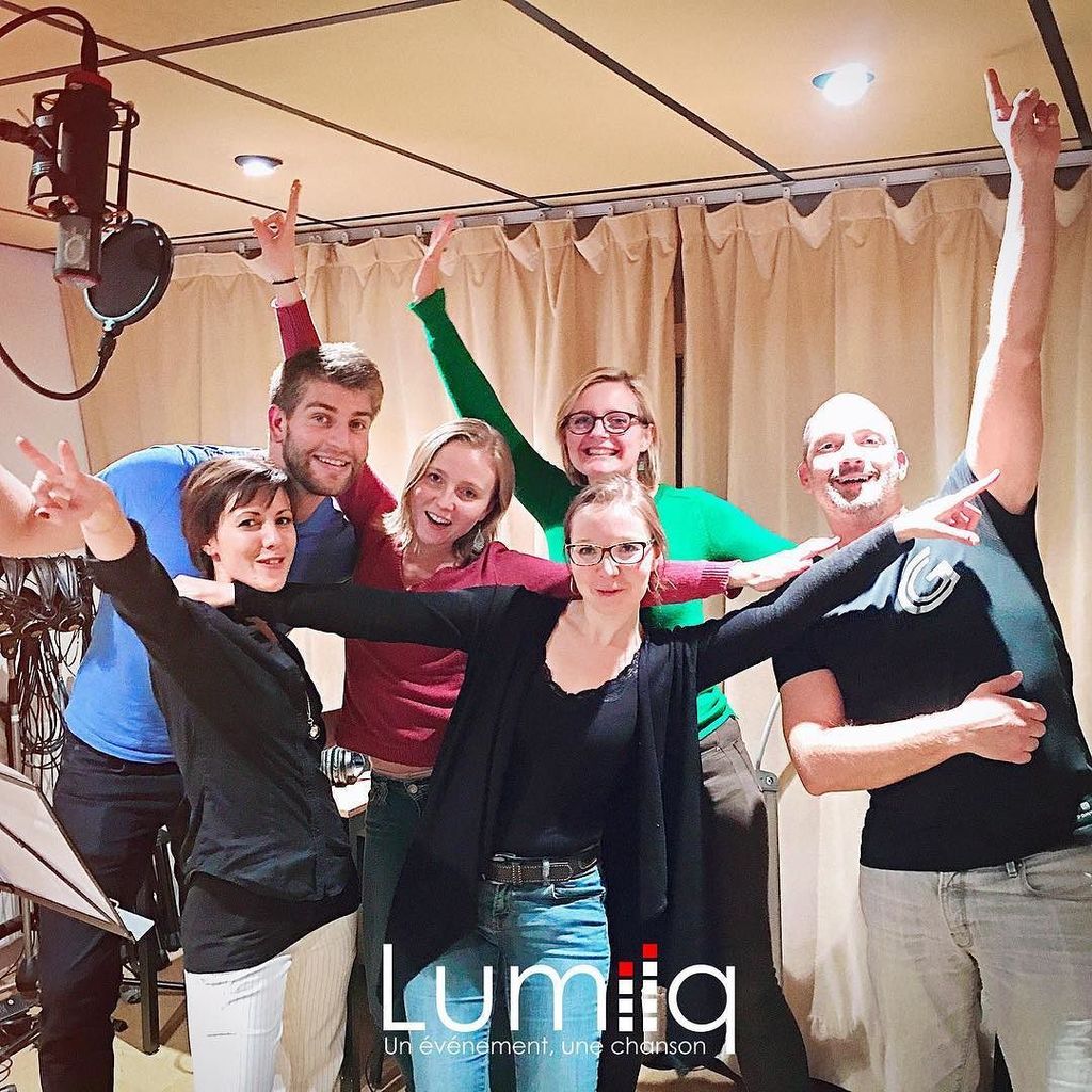 Lumiiq's tweet photo. En plein enregistrement avec Guillemette pour son #Anniversaire à #Paris
🔸 JJG - Au bout de mes rêves 👍🏻👍🏻👍🏻👍🏻👍🏻 https://t.co/Z8TSeBl4Pn https://t.co/wfKX2Yfi7k