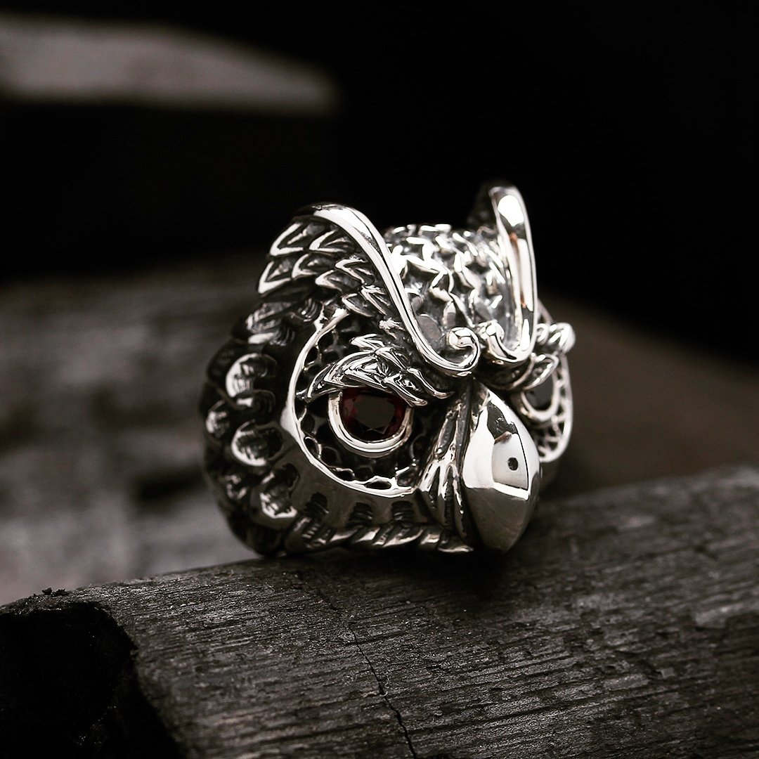 DeificJewelry's tweet image. Unparallel craftsmanship and extraordinary design. Our new designs are coming so stay tuned. #deific #owlring #badassdesign #flawless