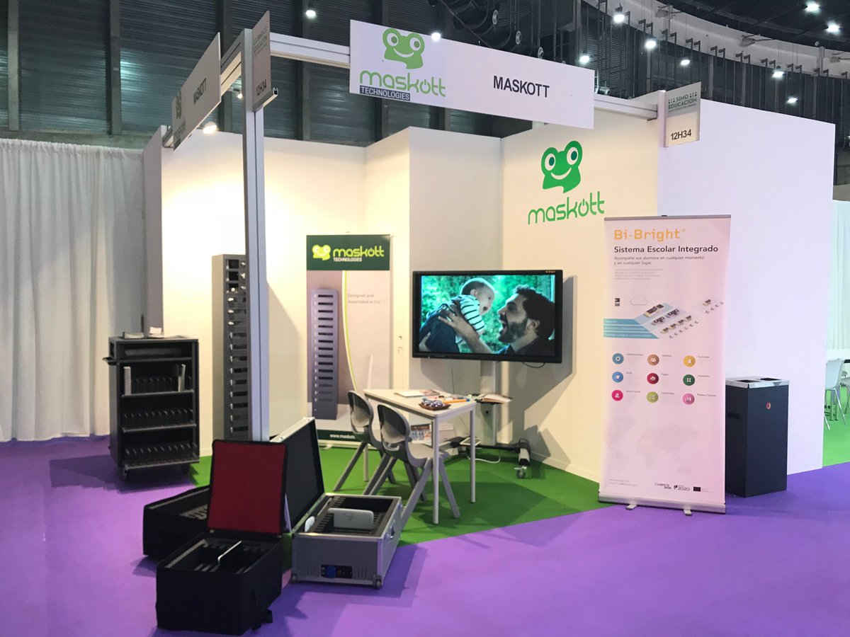 carneiro1974's tweet photo. @Maskott_Europe at @simoeducation 2017 Madrid #teammaskott https://t.co/MmTnJsc6uU