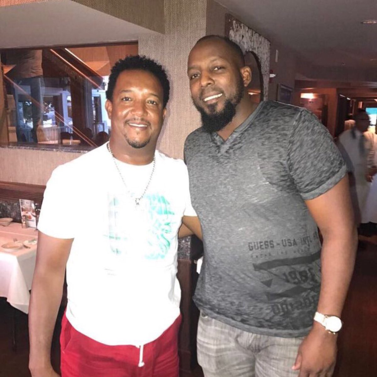 VladGuerrero27's tweet photo. Feliz cumpleaños mi compa @45PedroMartinez - let’s wish a very good Happy Birthday to Pedro el Grande. https://t.co/qByXcDLbSf