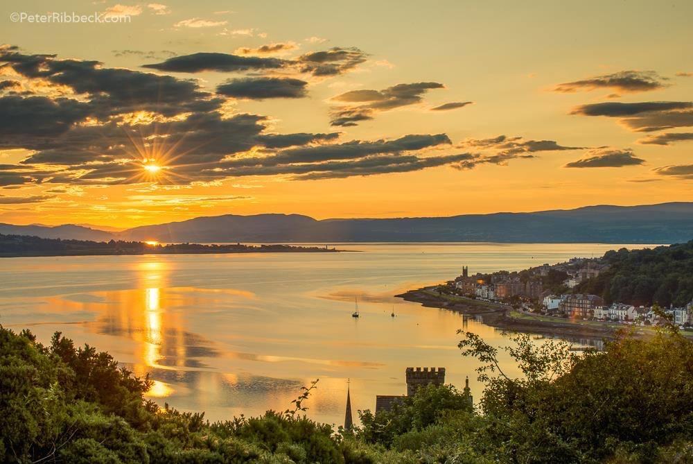 VisitScotland's tweet photo. Just imagine, hop on a ferry and in five minutes you can be in beautiful #Bute to see scenes like this 😍 📷 FB/Peter Ribbeck Photography https://t.co/jmT8rdai2s
