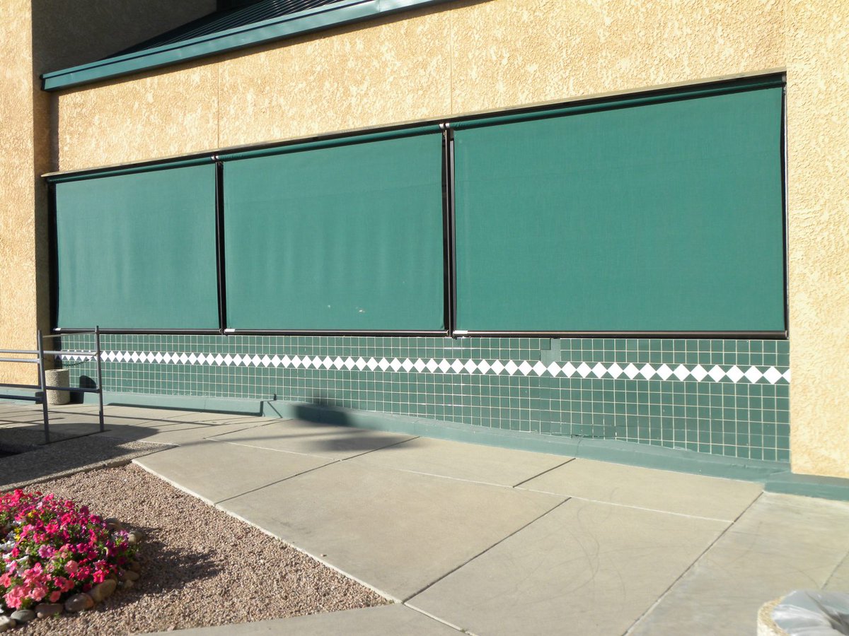 SolarWorxAZ's tweet photo. #SolarWorx provides the best affordable #rolling #solar #screens in #Tucson #AZ. Call us for reservations (520) 208-3713. https://t.co/QYSx7J23Jy