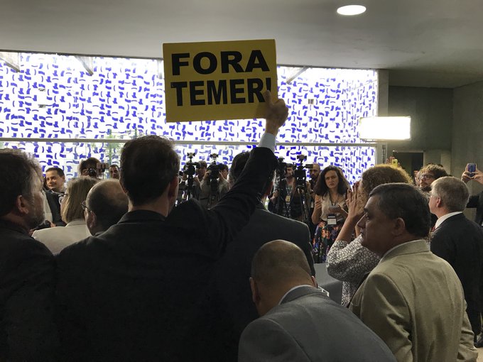 Ver imagem no Twitter