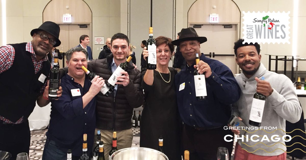 Gruppo_Grigi's tweet photo. #LaNostraCantina a #SimplyItalianGreatWines, le foto del primo appuntamento di #Chicago.
Ora rotta verso #SanFrancisco. 🍷🇺🇸 https://t.co/XOecpqp5tl