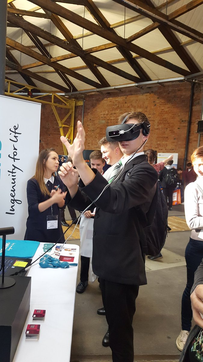 MrsC_Yr11_LHS's tweet photo. Yr11 investigating potential engineering careers @RoundhouseDerby #gradengshow @LuttHigh https://t.co/Ndtd4XWMhA