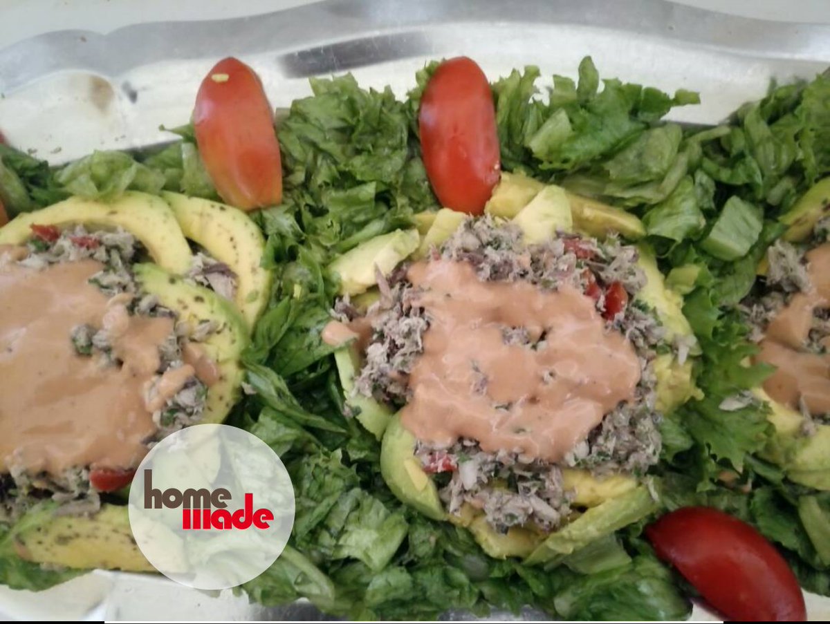 237homemade's tweet photo. Une bonne salade pour débuter un repas. La composition s'adapte pour le goût et une #SantéAuNaturel.
#HomeMade237 https://t.co/WtOSGhhyjq