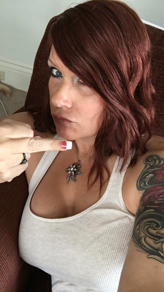 TsRavenRoxx's tweet photo. Caption this https://t.co/XBGMZm6upZ
