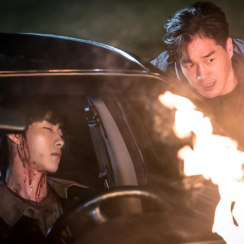 DM-792FVwAALhGn.jpg:large