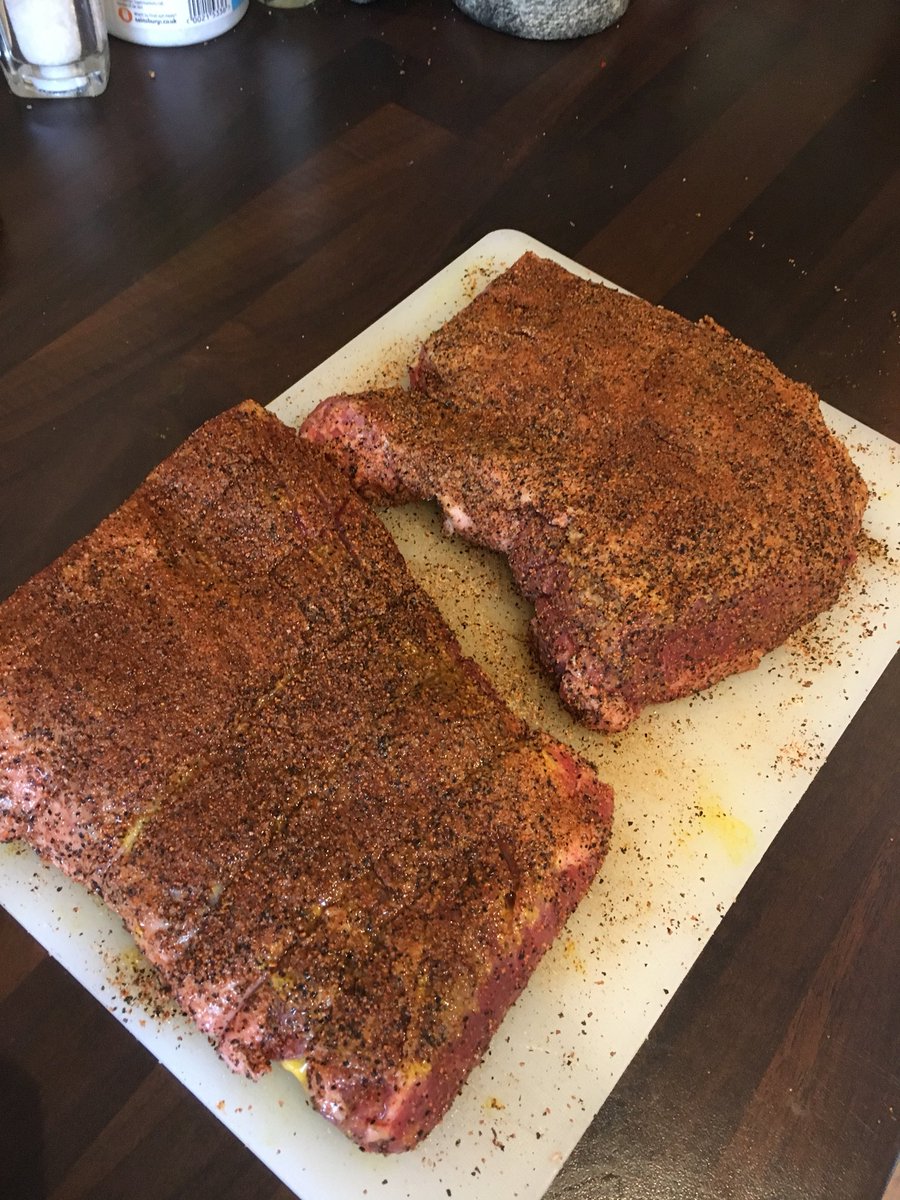 ScruffyLaw's tweet photo. Finally getting round to using the @SaltLickBBQ Dry Rub I got a free sample of from @RubClubUK. Couple of bit of brisket are on. https://t.co/afxHKaPCaX